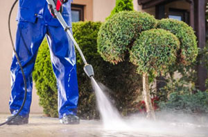 Driveway Cleaning Watford - Cleaning Driveways Watford